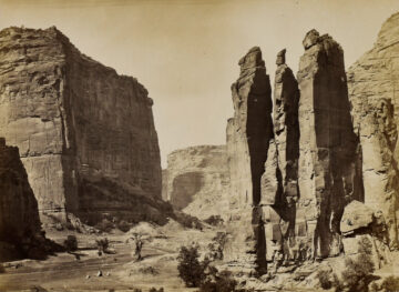 <p>Timothy O’Sullivan (U.S., ca. 1840-1882). <em>Cañon de Chelle</em>, 1873. Albumen silver print. Joseph and Elaine Monsen Photography Collection, gift of Joseph and Elaine Monsen and The Boeing Company, 97.124.</p>
